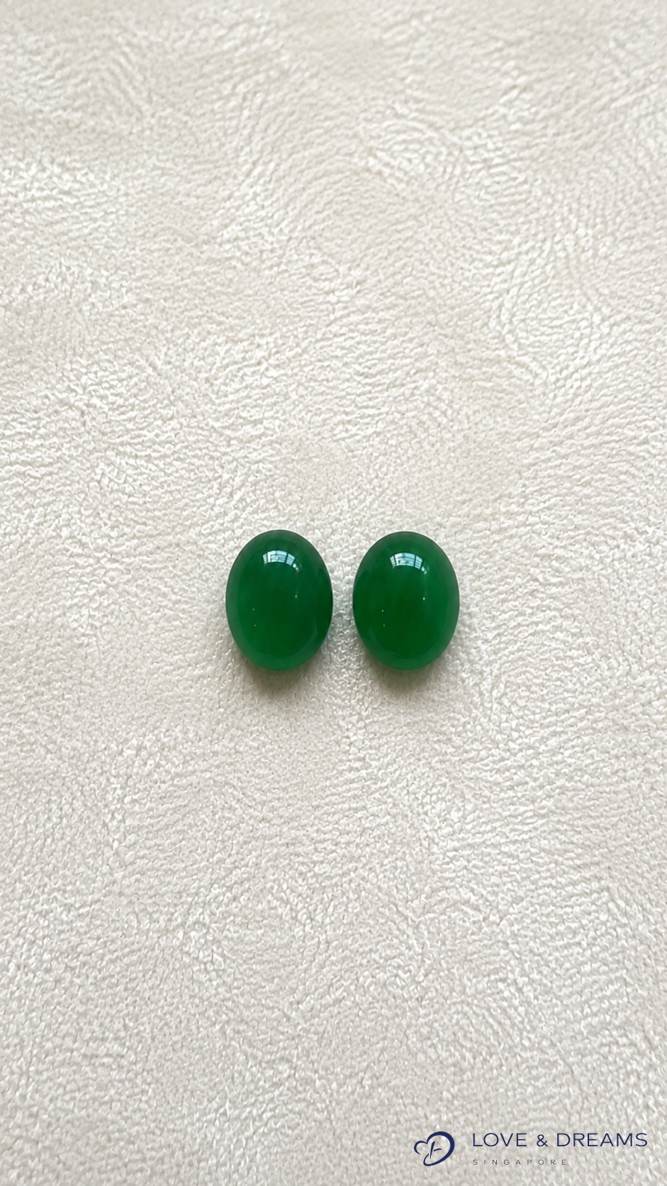 Natural Jadeite Jade — 1.70 ct view 2