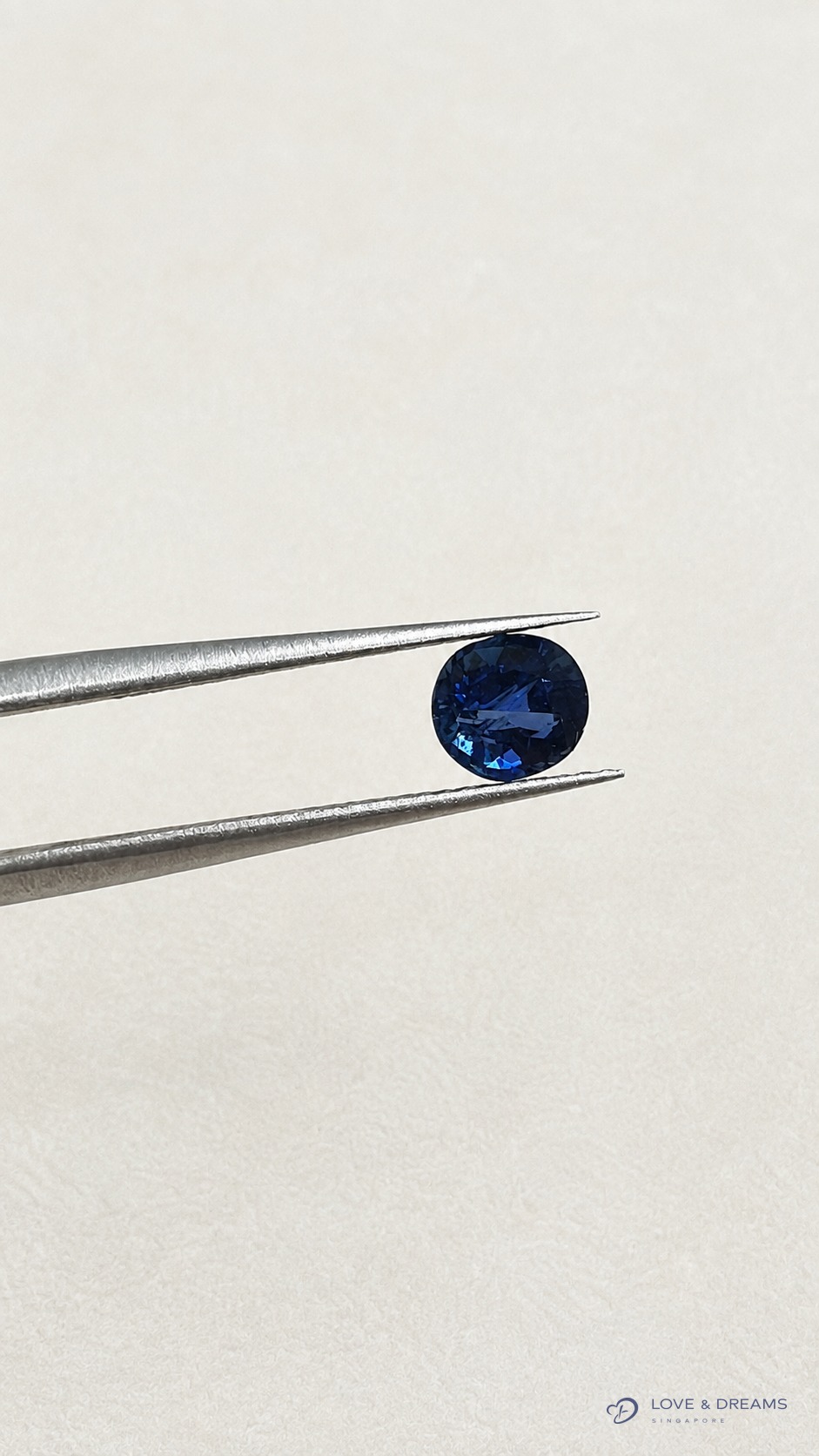 Natural Blue Sapphire 0.65 ct