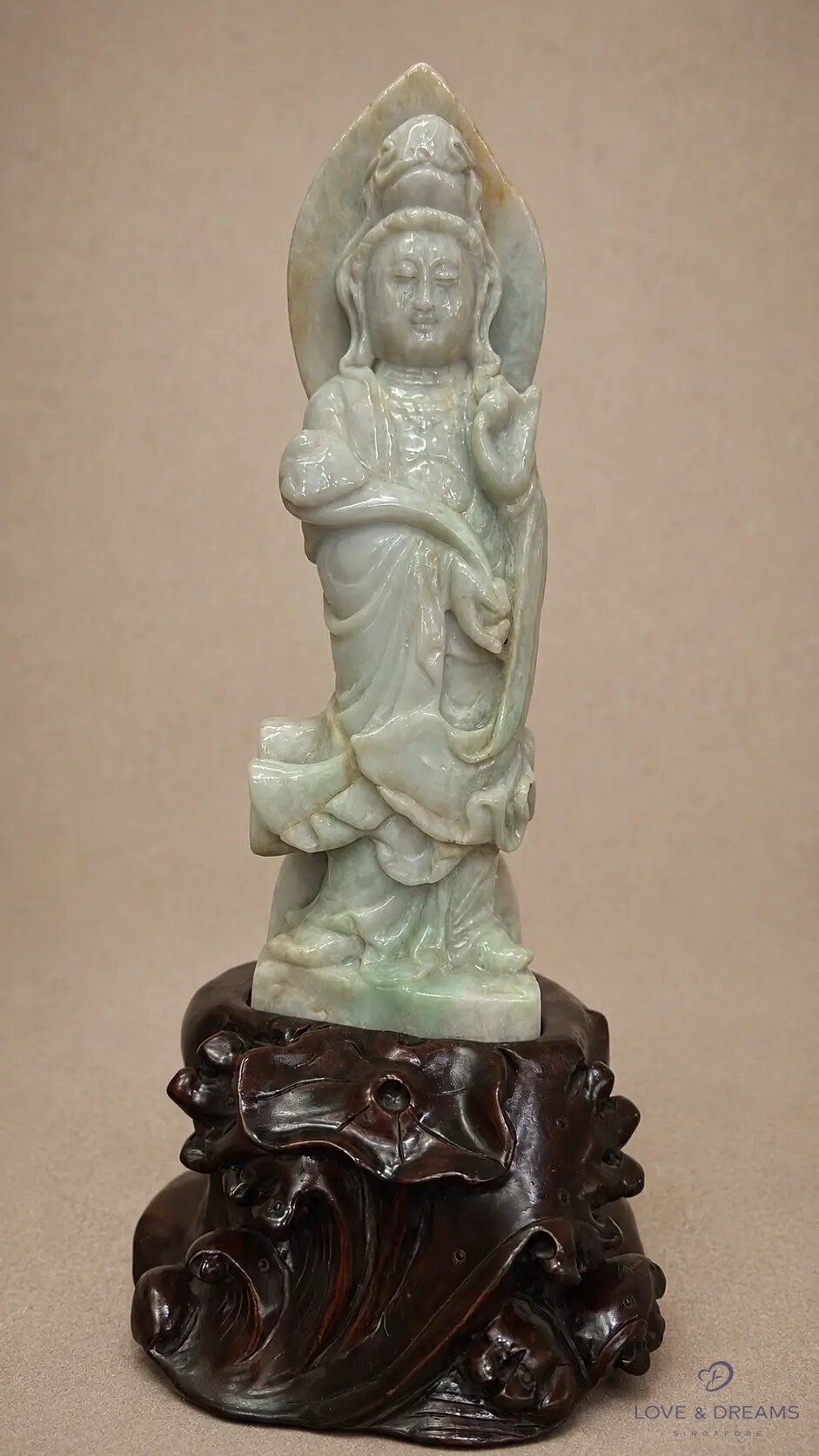 Standing Guanyin on Wave Base